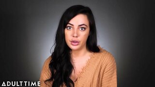 Esta es la forma en que a Ella le Gusta Masturbarse