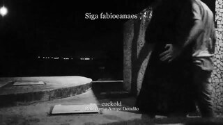 Stretch. Hotwife safada namorando na rua com o amigo bem equipéiert